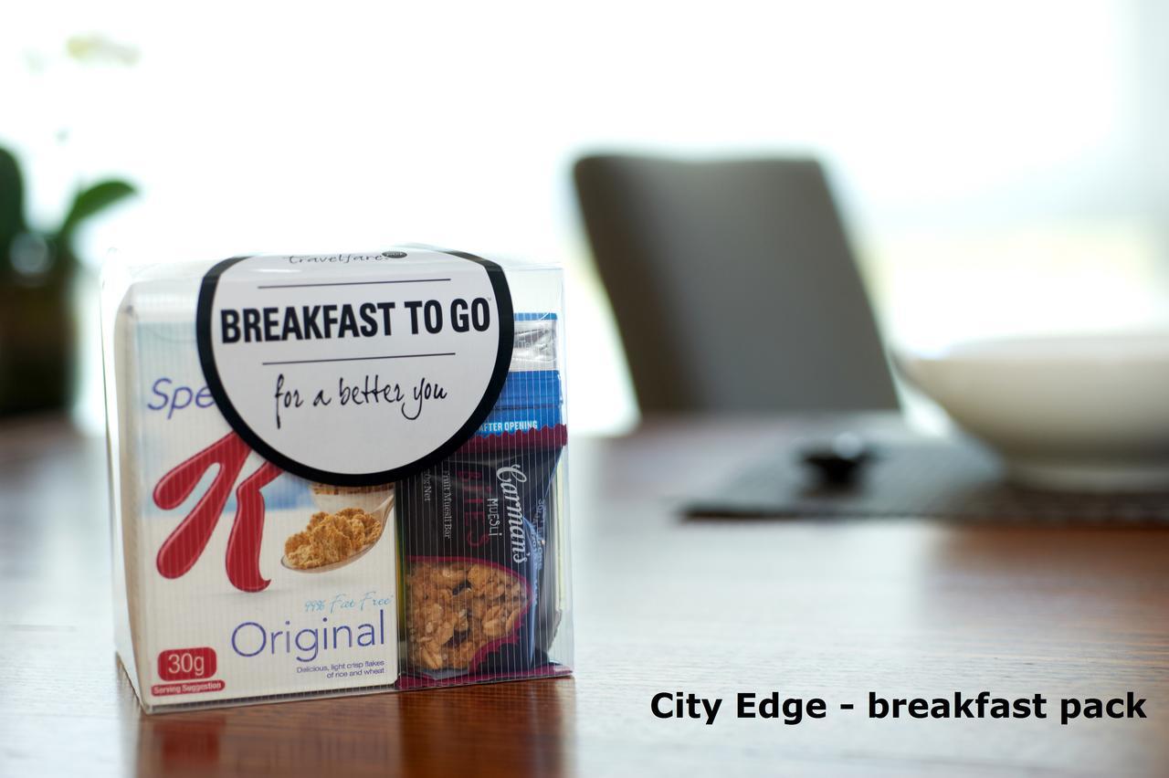 City Edge Dandenong Apartment Hotel Bagian luar foto